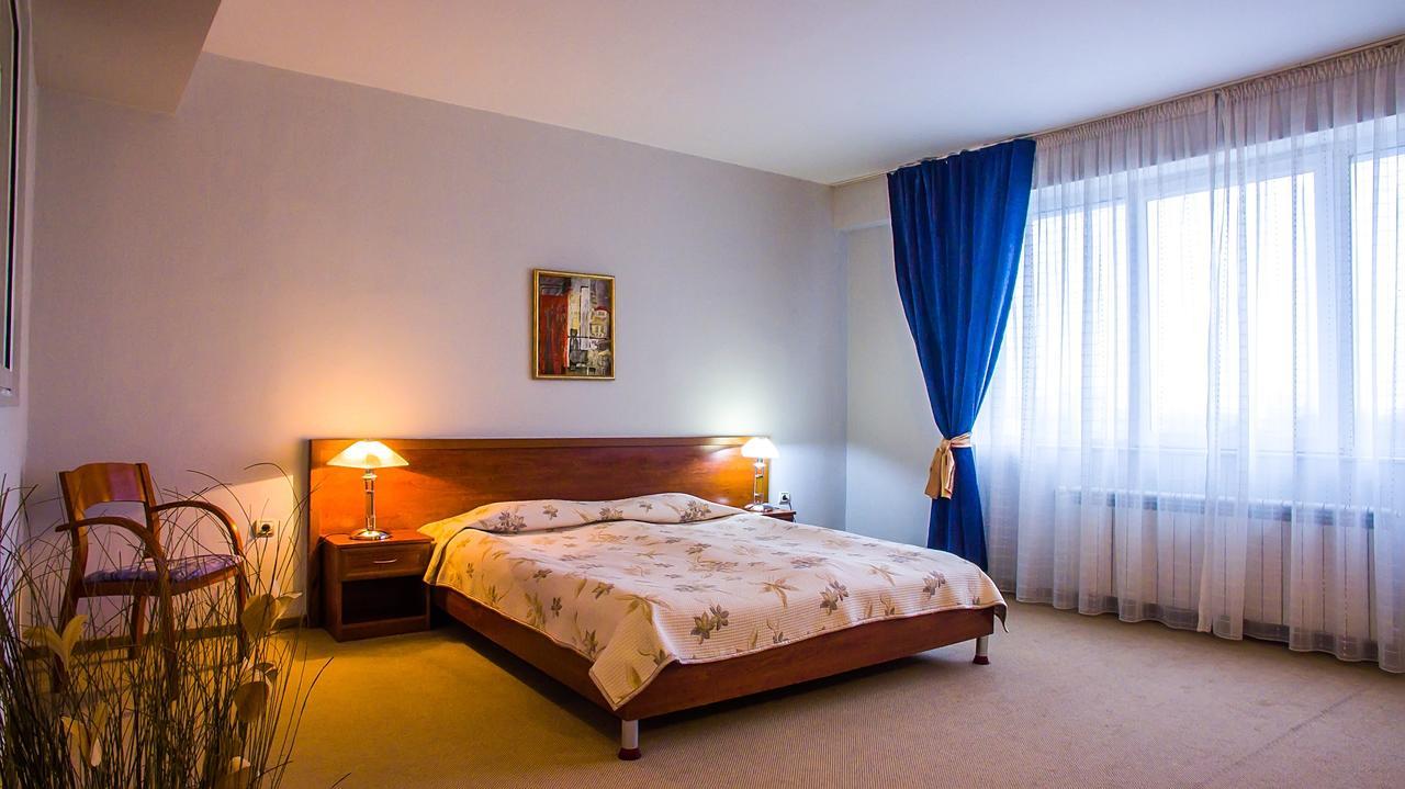 Diana Palace Jambol Kültér fotó