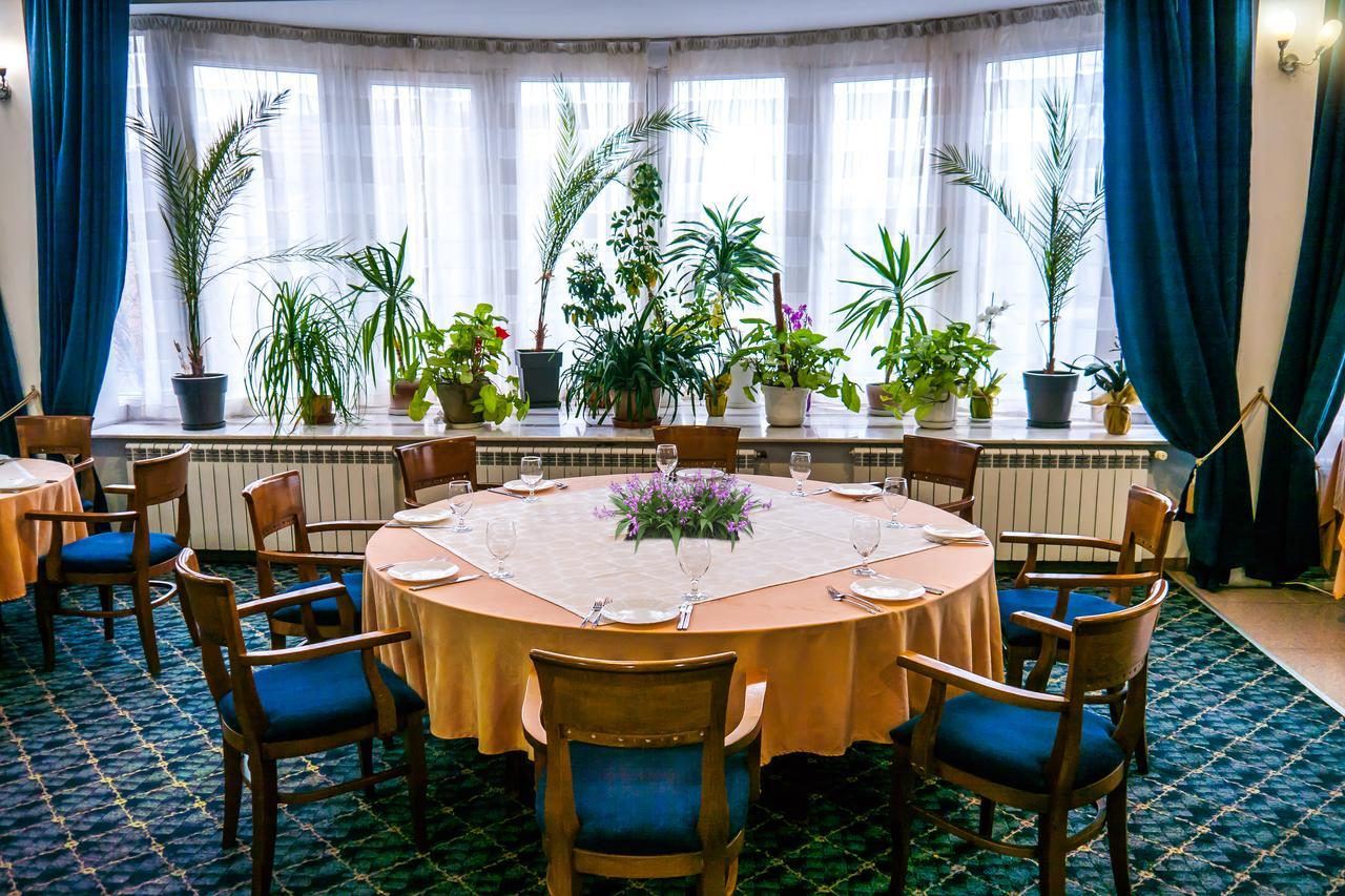 Diana Palace Jambol Kültér fotó