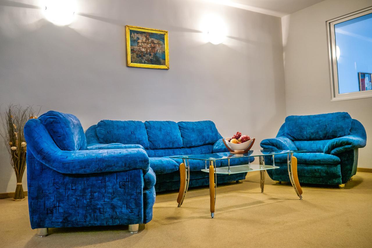 Diana Palace Jambol Kültér fotó